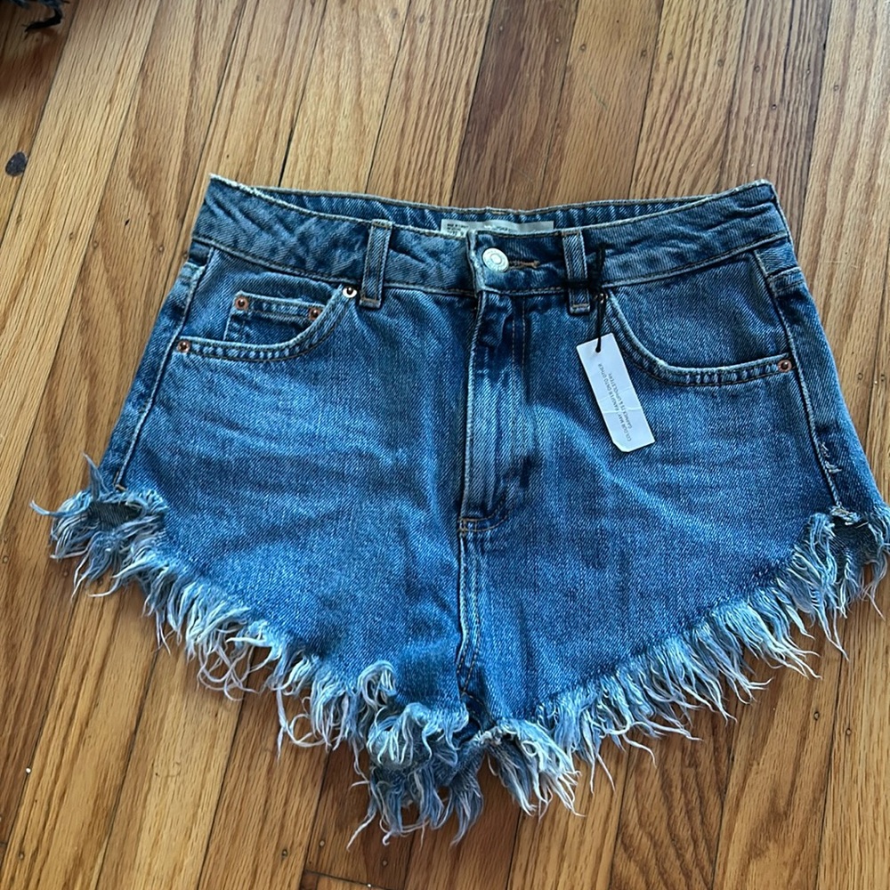 Brand new never worn with tags TopShop Kiri shorts
